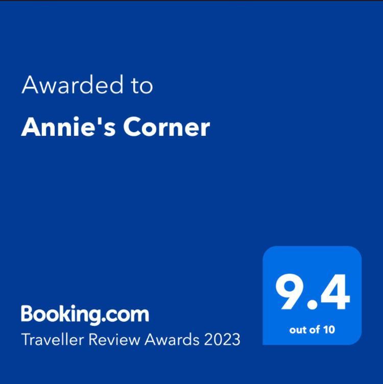 Annie'S Corner Caol Exterior foto